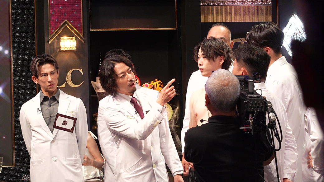 HOST CALLで鼻形成について解説する西川大嗣医師